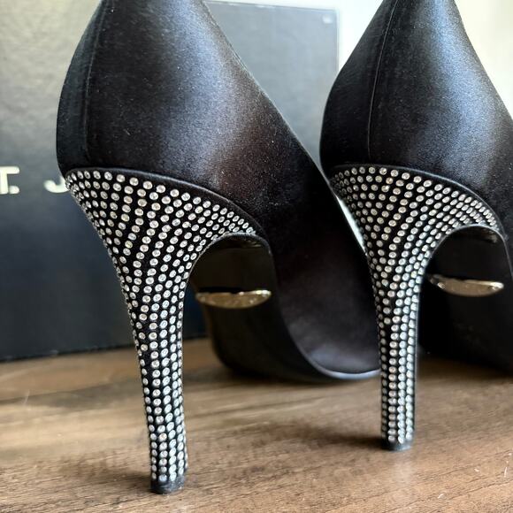 St. John Couture Audrey 8 Black Satin Rhinestone Heels Pointed Toe Stiletto Box - Picture 5 of 10